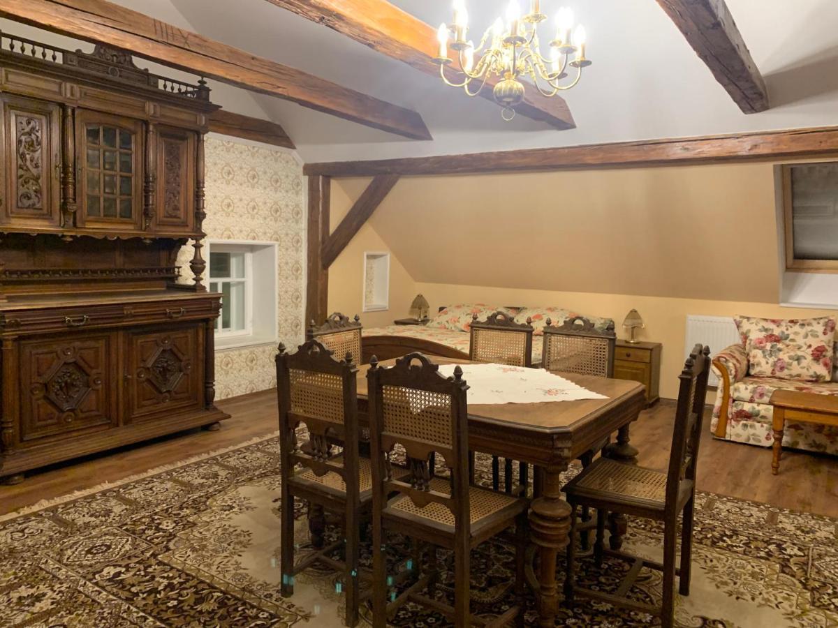Gretl Apartment
